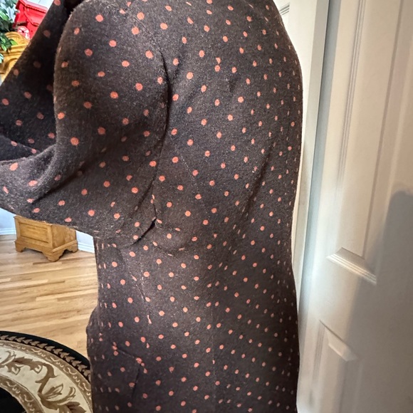 Wool like blazer w fashionable patches on sleeves - Picture 3 of 6